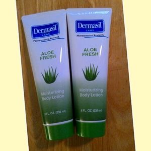 Dermasil Aloe Fresh Moisturizing Body Lotion